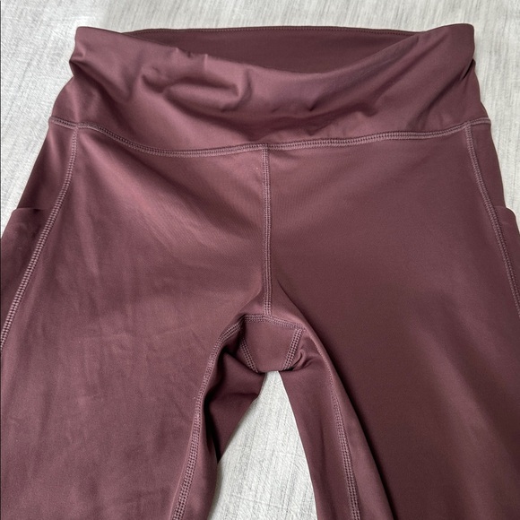 Vuori Leggings - Picture 2 of 9